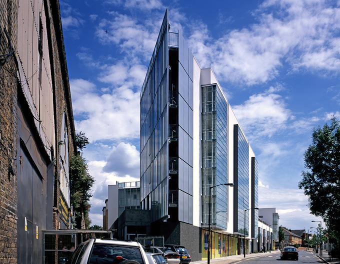 consort road
